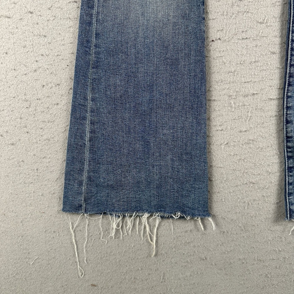 Mother The Weekender Fray Jeans Women's 24 Blue Denim Mid Rise Flare - Picture 7 of 16